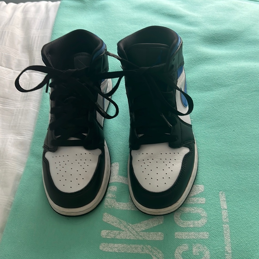 youth black and blue jordan’s